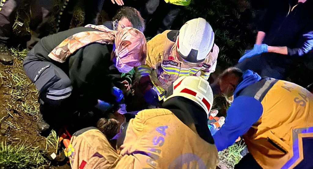 Kula'da Otomobil Kazası: 1 Ölü, 3 Yaralı