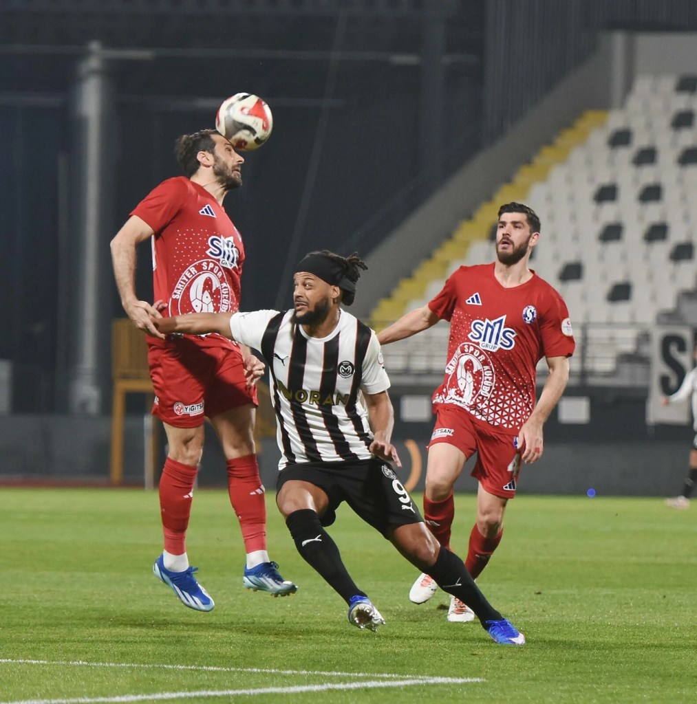 Manisa FK, Özbelsan Sivasspor'u Konuk Ediyor