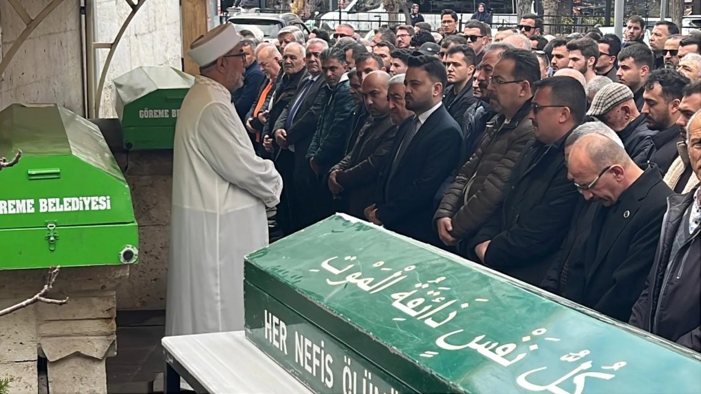 Nevşehir'de Zincirleme Kazada Baba ve İki Oğlu Hayatını Kaybetti