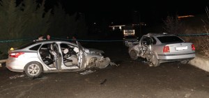 Oltu'da Kontrolünü Kaybeden Araç Kazaya Neden Oldu