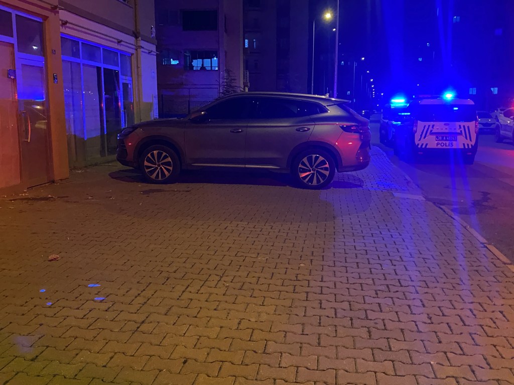 Kayseri'de Bıçaklı Kavga: Bir Kişi Ağır Yaralandı