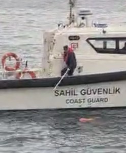 Amasra'da Denizde Bulunan Kadın Hastaneye Kaldırıldı