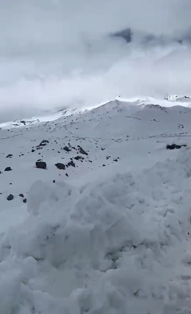 Ağrı Dağı'nda Kaybolan Dağcı İçin Arama Çalışmaları Sürüyor