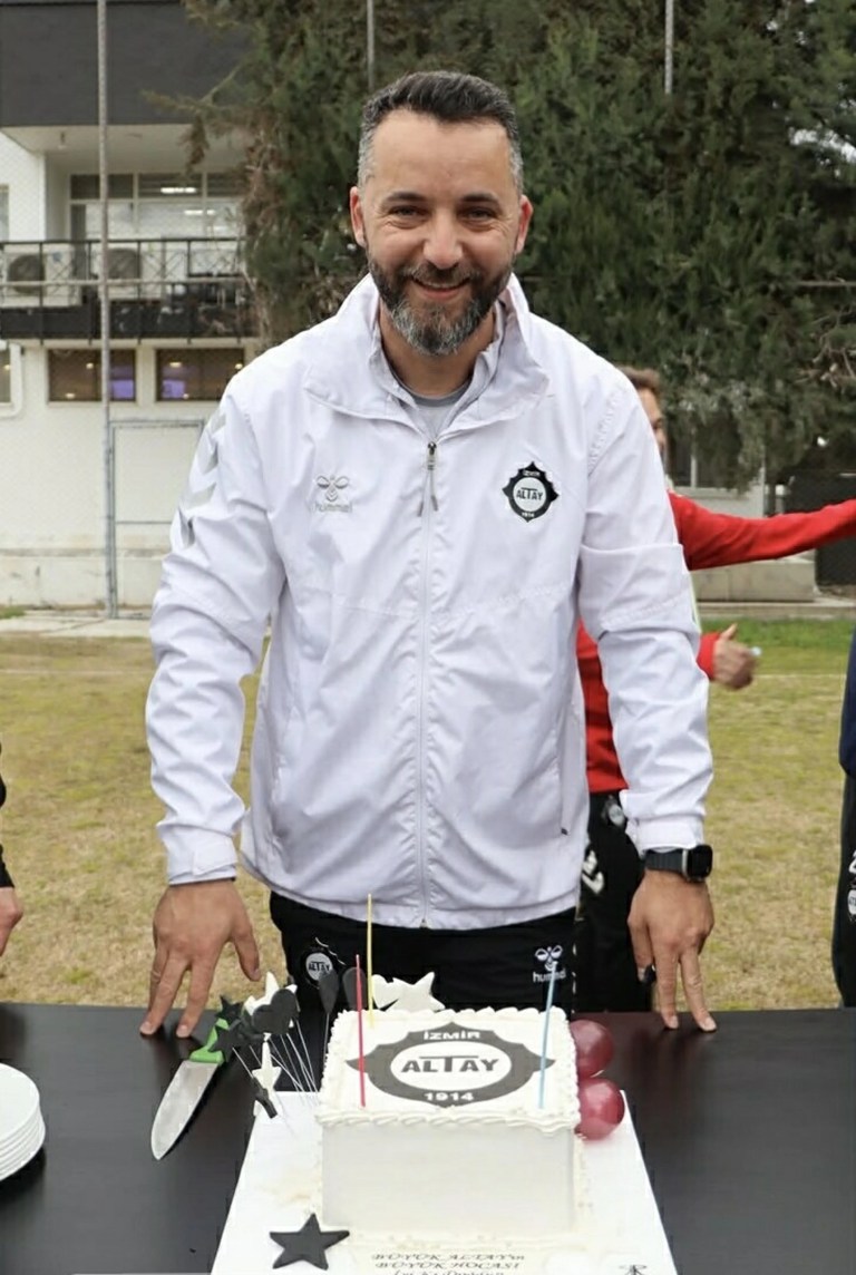 Altay Taraftarlarından Takıma Moral Desteği
