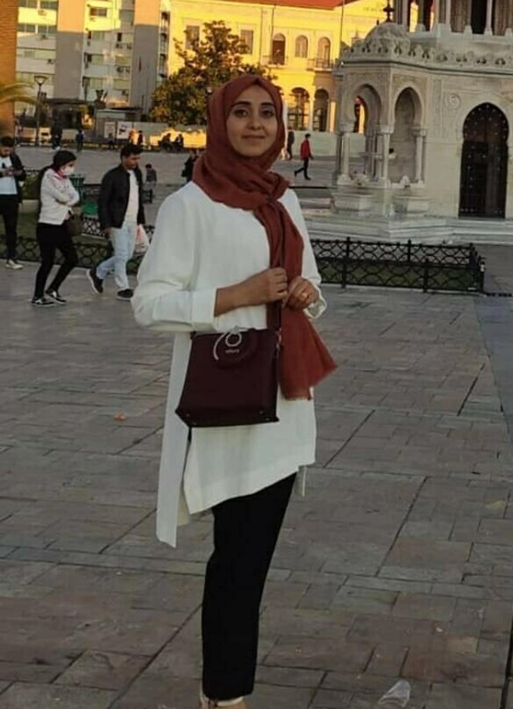 İzmir'de Eşini Öldürmekle Suçlanan Kocaya Ağırlaştırılmış Müebbet İstemi