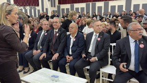 Kuşadası'nda Tahsin Demirtaş Başkan Vekili Seçildi