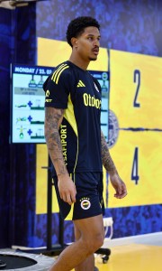 Fenerbahçe Beşiktaş Maçı İçin Çift Antrenman Yaptı