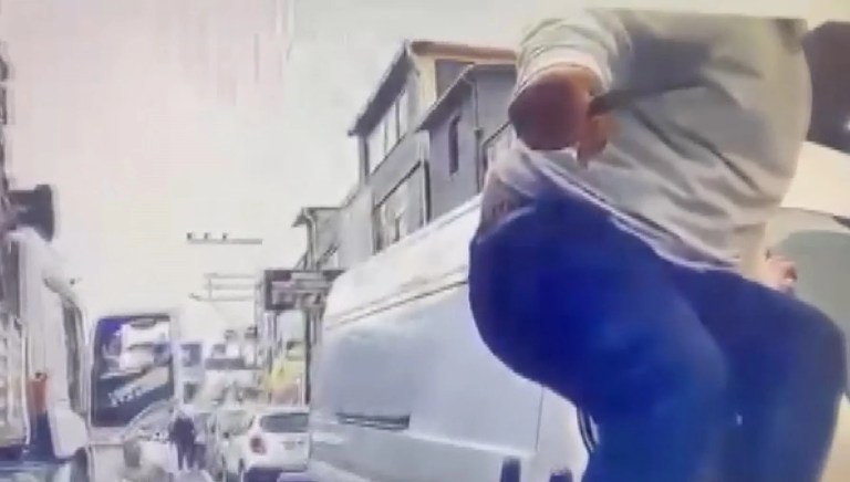 Adana'da Trafik Tartışması Bıçaklı Saldırıya Dönüştü