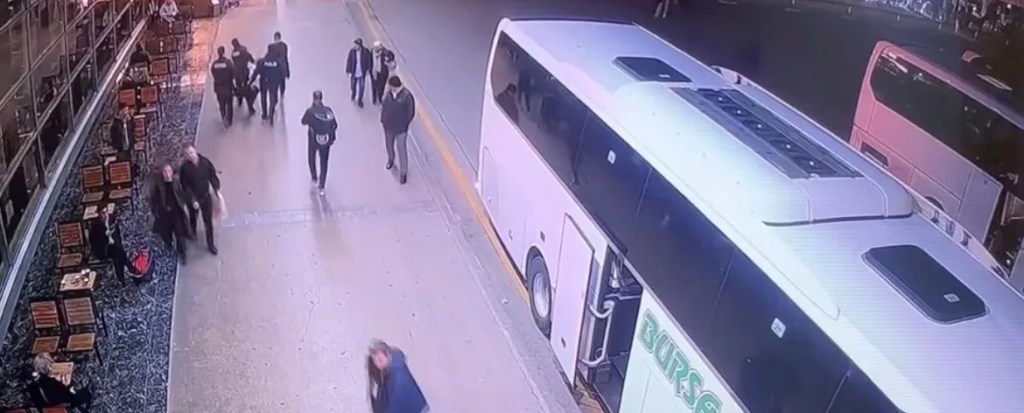 Bursa'da Babasını Öldüren Şüpheli Otogarda Yakalandı