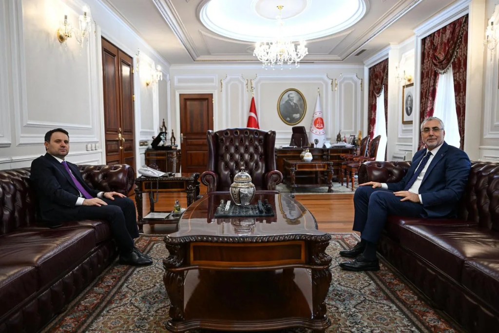 Bakanlar Gürlek ve Işıkhan Ankara'da Buluştu
