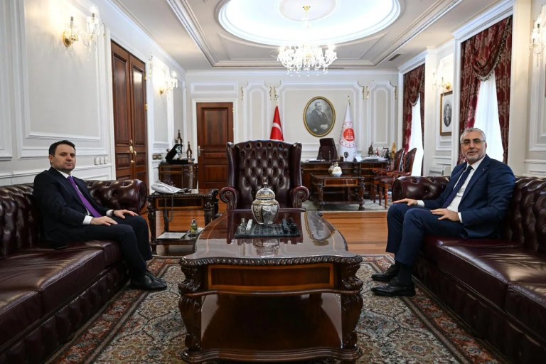 Bakanlar Gürlek ve Işıkhan Ankara'da Buluştu