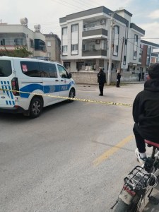 Mersin'de Eşinin Bıçakladığı Kadın Yoğun Bakımda