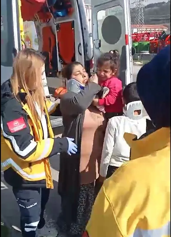 Bolu'da Hafriyat Kamyonu Kazası: 9 Yaralı
