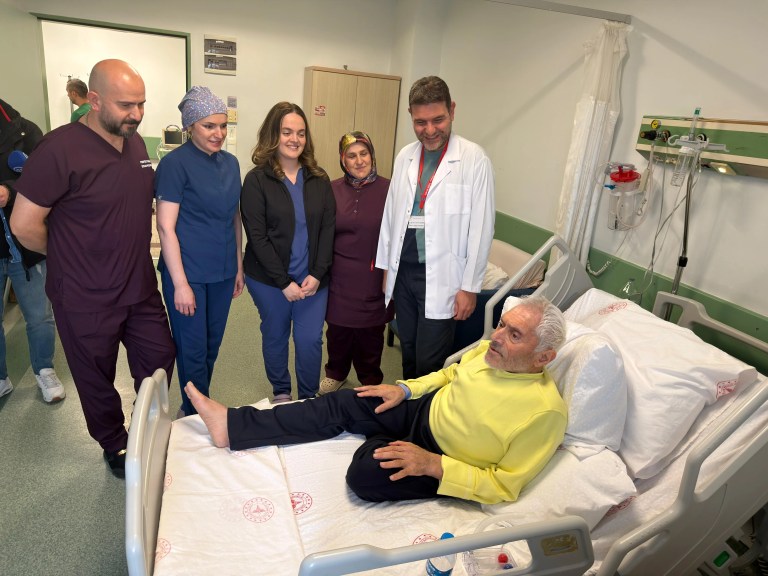 Samsun'da Kalbi Durdurularak Aort Ameliyatı Yapıldı