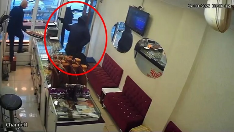 Diyarbakır'da Kuyumcu Soygunu: 1 Kilo Altın Çalındı