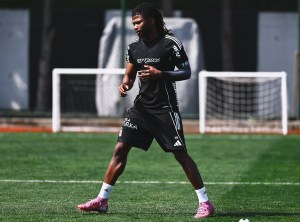 Beşiktaş Fenerbahçe Derbisine Hazırlanıyor