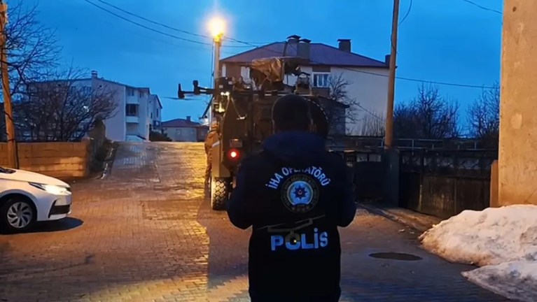 Bitlis'te Uyuşturucu Operasyonu: 10 Kişi Tutuklandı