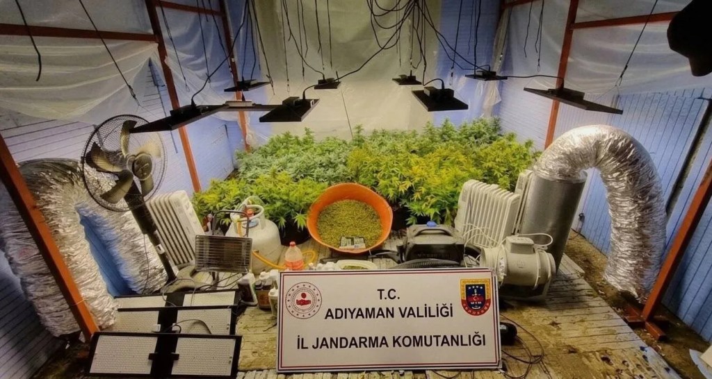 Adıyaman'da Uyuşturucu Operasyonu Sonrası Tutuklama