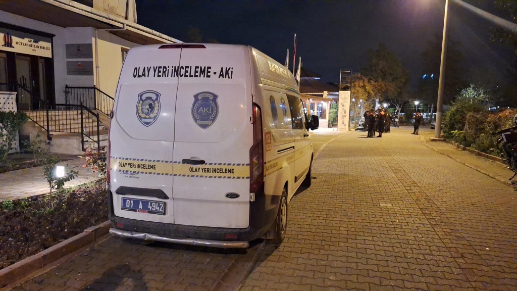 Adana'da Restoranda Çıkan Silahlı Kavga: 1 Ölü, 1 Yaralı