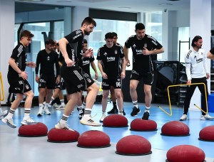 Beşiktaş Fenerbahçe Derbisine Hazırlanıyor