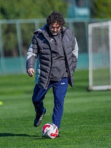 Trabzonspor Galatasaray Maçı İçin Hazırlıklarını Sürdürüyor