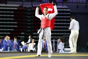 Türkiye Açık Taekwondo Turnuvası'nda Genç Kızlar Madalya Peşinde