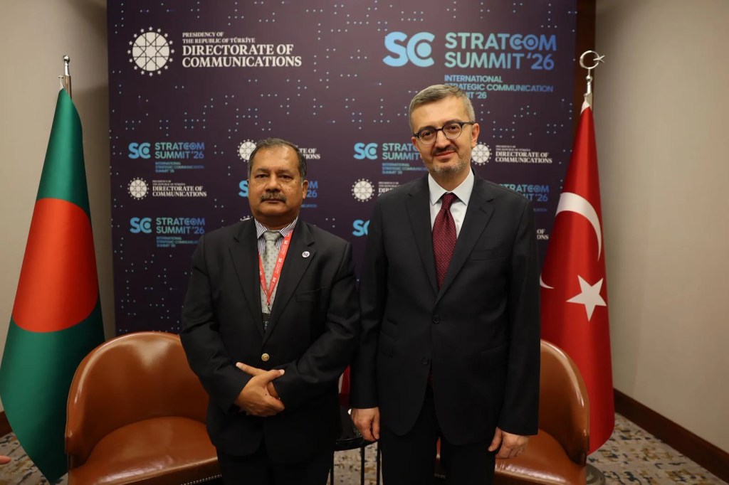 İletişim Başkanı Duran, STRATCOM Zirvesi'nde önemli görüşmeler yaptı