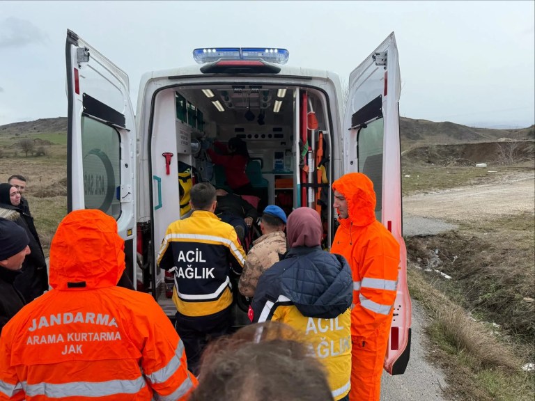Bolu'da Kayıp Avcı Ormanda Baygın Bulundu