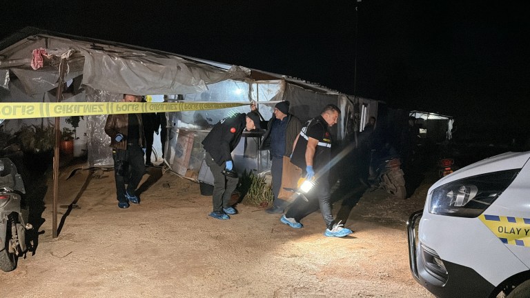 Antalya'da Suriyeli Kadın Evinde Ölü Bulundu