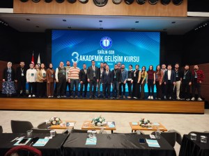 Sağlık-Sen'den Akademik Gelişim Kursu Düzenlendi