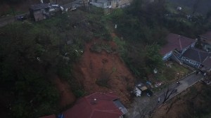 Beykoz'da Toprak Kayması: Tek Katlı Evde Hasar