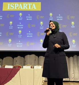 Fatma Betül Sayan Kaya'dan CHP'ye sert eleştiri