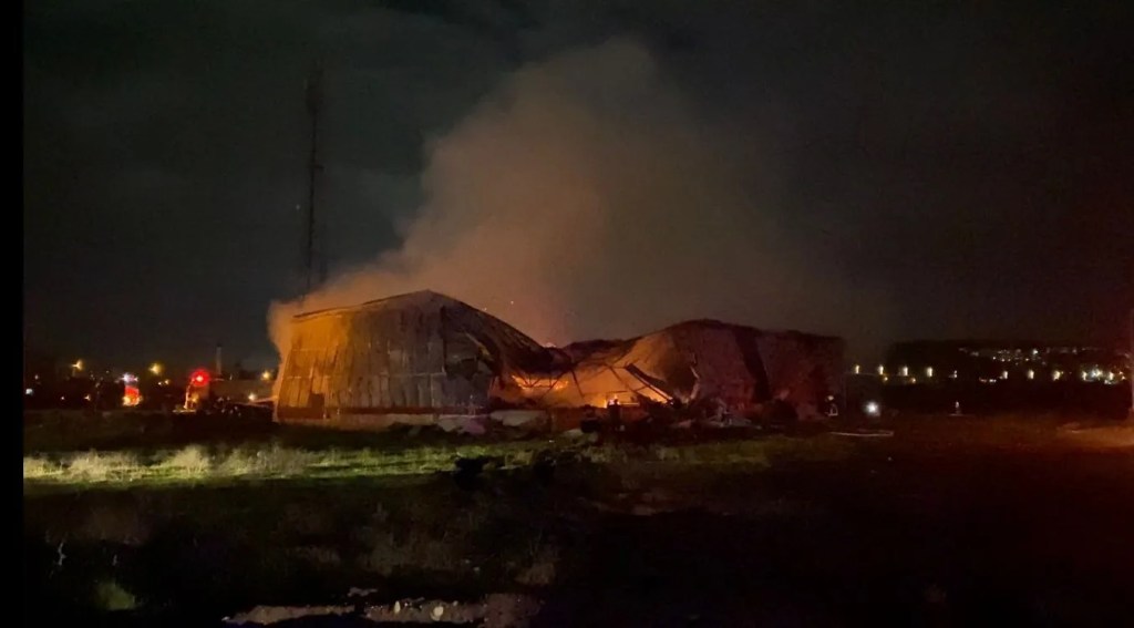 Osmaniye'de Kağıt Fabrikası Yangını Kontrol Altında