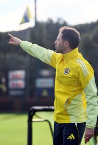 Fenerbahçe Beşiktaş Derbisi İçin Hazırlıklara Başladı