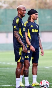 Fenerbahçe Beşiktaş Derbisi İçin Hazırlıklara Başladı