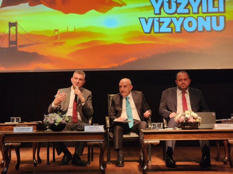 Gölcük’te ‘Türkiye Yüzyılı Vizyonu’ programı
