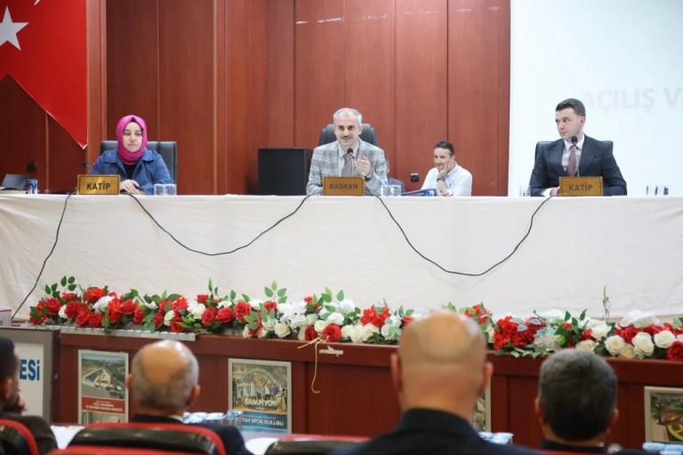 Çayırova Belediyesi’nin nisan ayı meclis toplantısı yapıldı