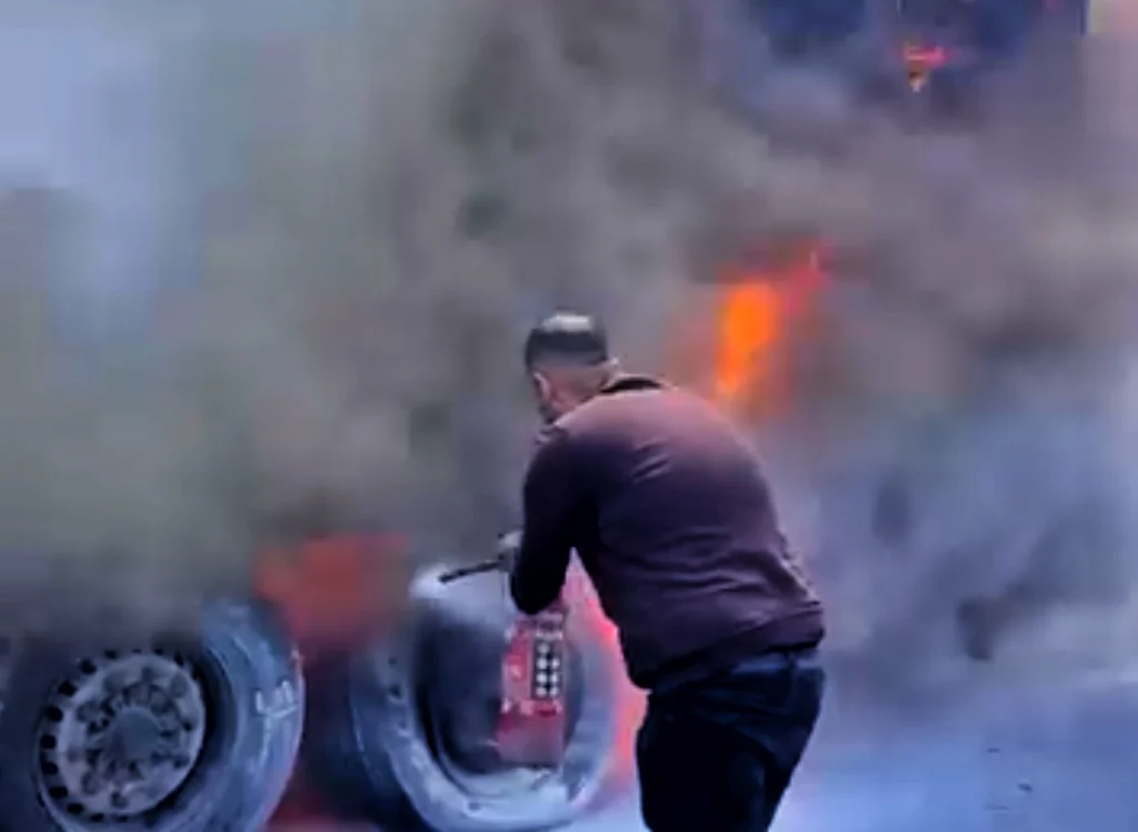 Kuzey Marmara Otoyolu’nda tır yangını!