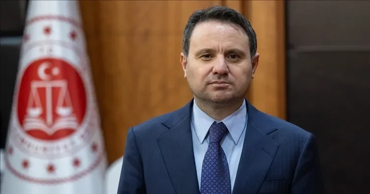 Bakan Gürlek: Okulları hedef alan 67 sosyal medya kullanıcısı yakalandı