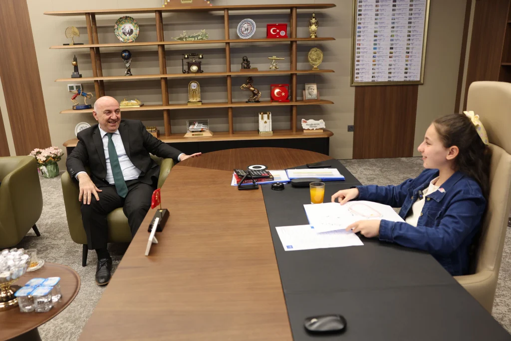 Darıca’da makam koltuğu çocuklara emanet