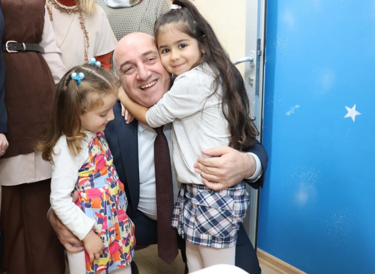 Başkan Bıyık: Çocuklar geleceğimizin teminatı