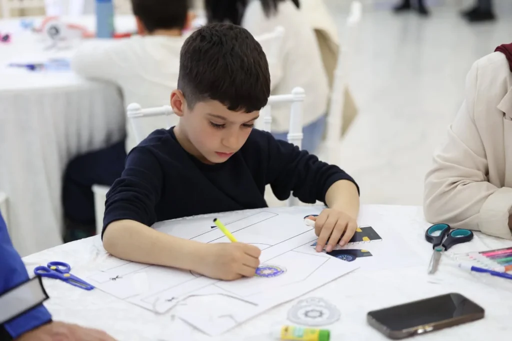 Derinceli Minik Kalpler Polislerle Bir Araya Geldi