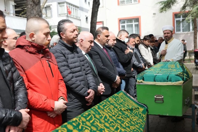 Darıca Belediye Başkanı Bıyık’ın acı günü