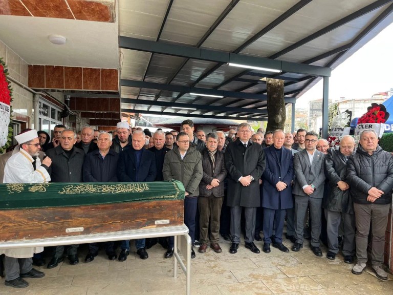 Karamürsel Belediye Başkanı Çalık’ın acı günü