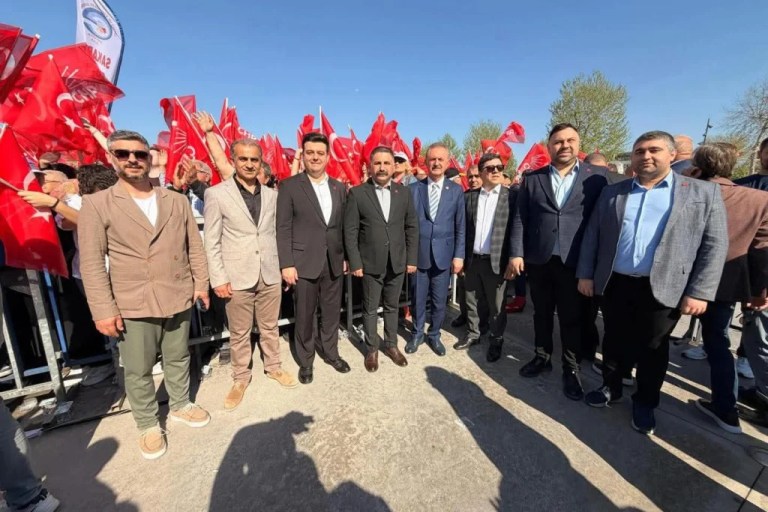 CHP Kocaeli’den Sakarya’da demokrasi vurgusu