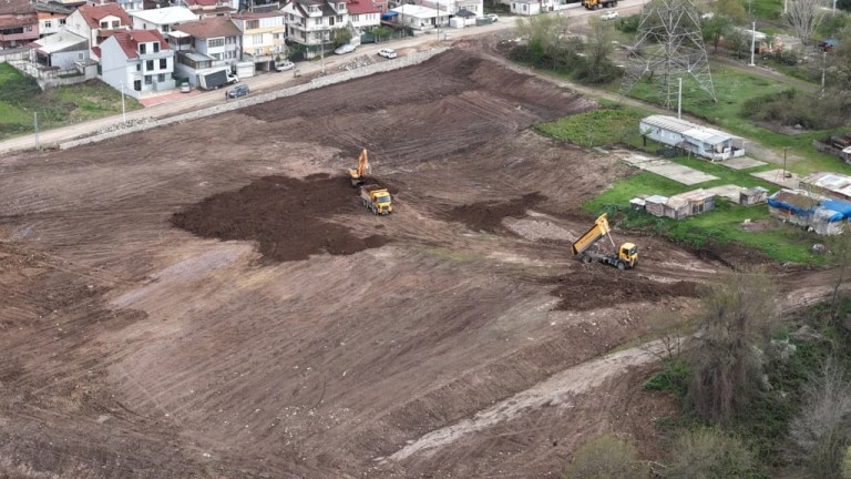 Başiskele’ye 20 Bin Metrekarelik Gül Bahçesi