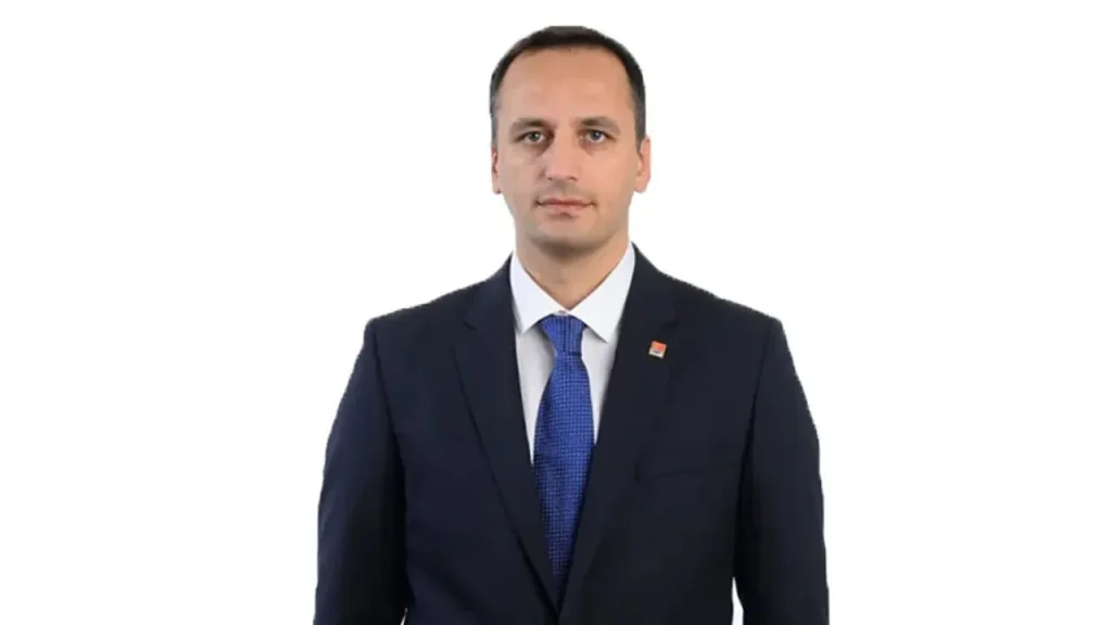Bornova Belediye Başkanı Ömer Eşki gözaltında!
