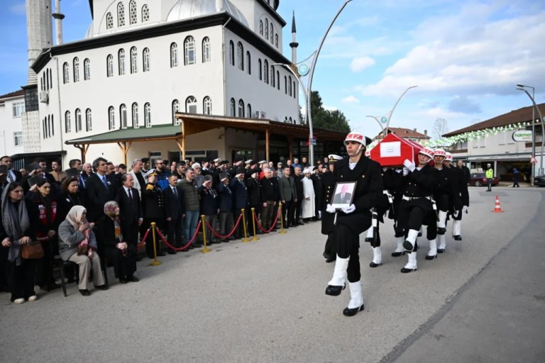 Kıbrıs Gazisi Fahri Şar Son Yolculuğuna Uğurlandı