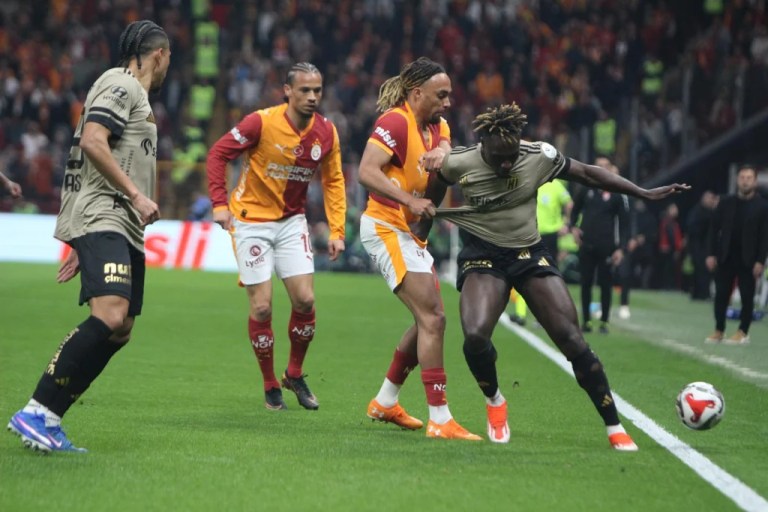 Kocaelispor, deplasmanda Galatasaray’ı durdurdu