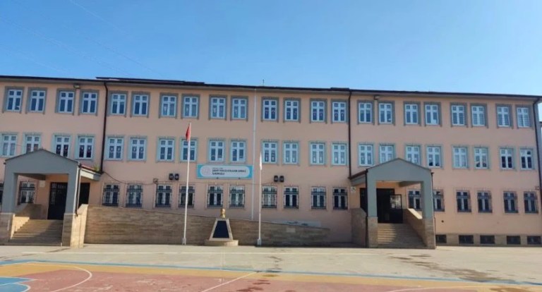 İzmit okulunda güvenlik ücreti krizi